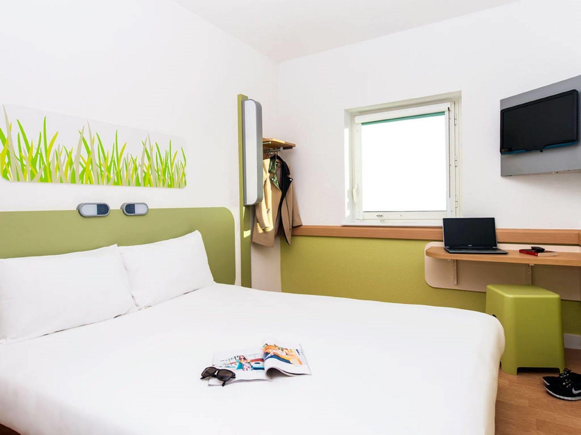 ibis Budget - Melbourne Airport Tullamarine Extérieur photo